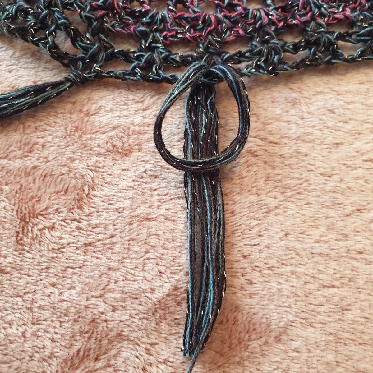 Blog-Inhaltsbild für 'Fransen herstellen - meine Tipps und Tricks für Dich'